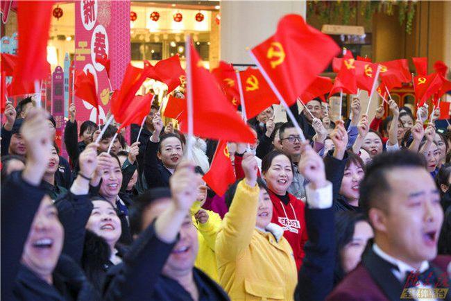 人民银行正会同浙江省政府指导钱塘征信申请办理个人征信牌照